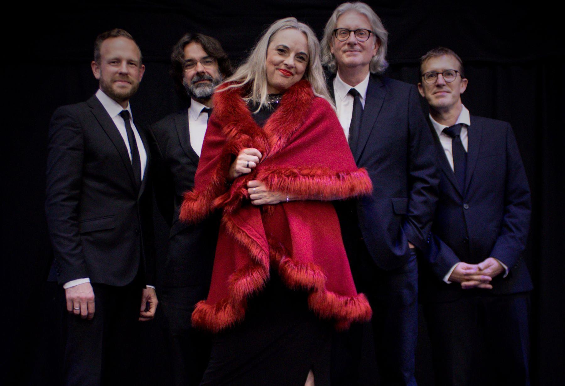 A Swinging Christmas! Chris Ingham Quintet featuring Joanna Eden